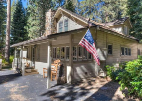 Fairway Vacation Rental cabin
